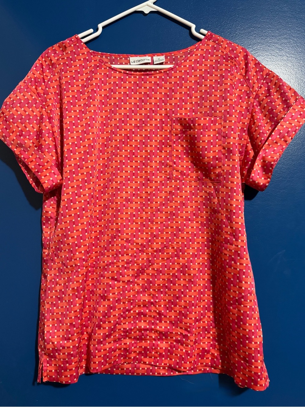 Liz Claiborne Pink and Orange Short Sleeve Woven Dot Top